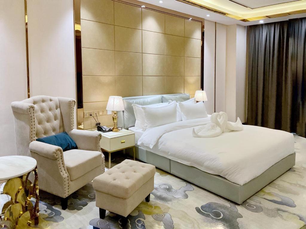 St Hotel Wattay Airport Vientiane Extérieur photo