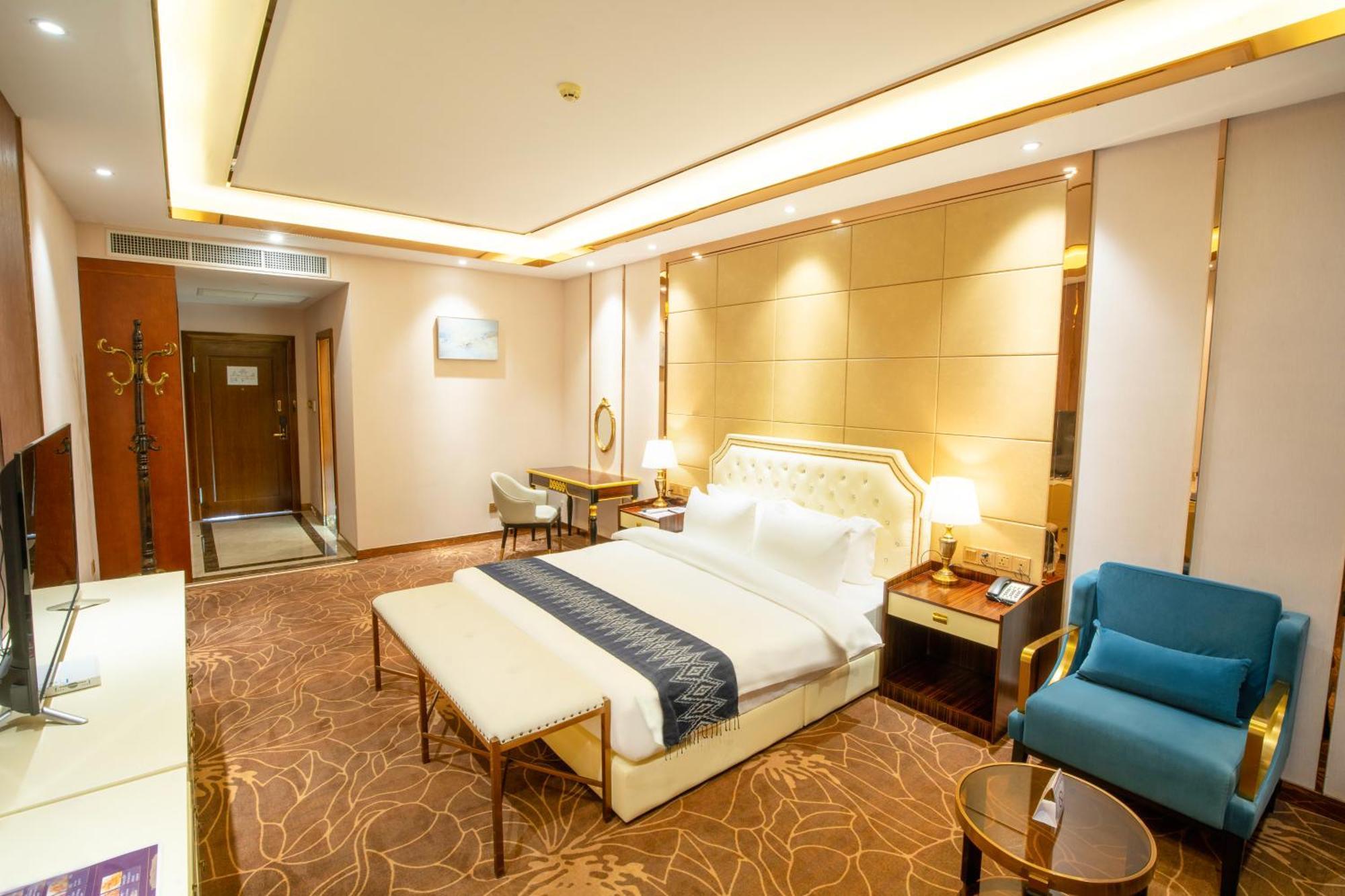 St Hotel Wattay Airport Vientiane Extérieur photo